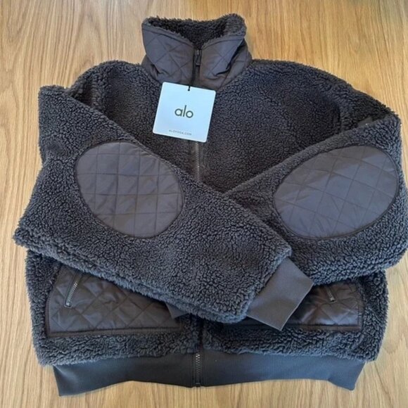 Alo Yoga Sherpa Edge Bomber Size M - Picture 2 of 4